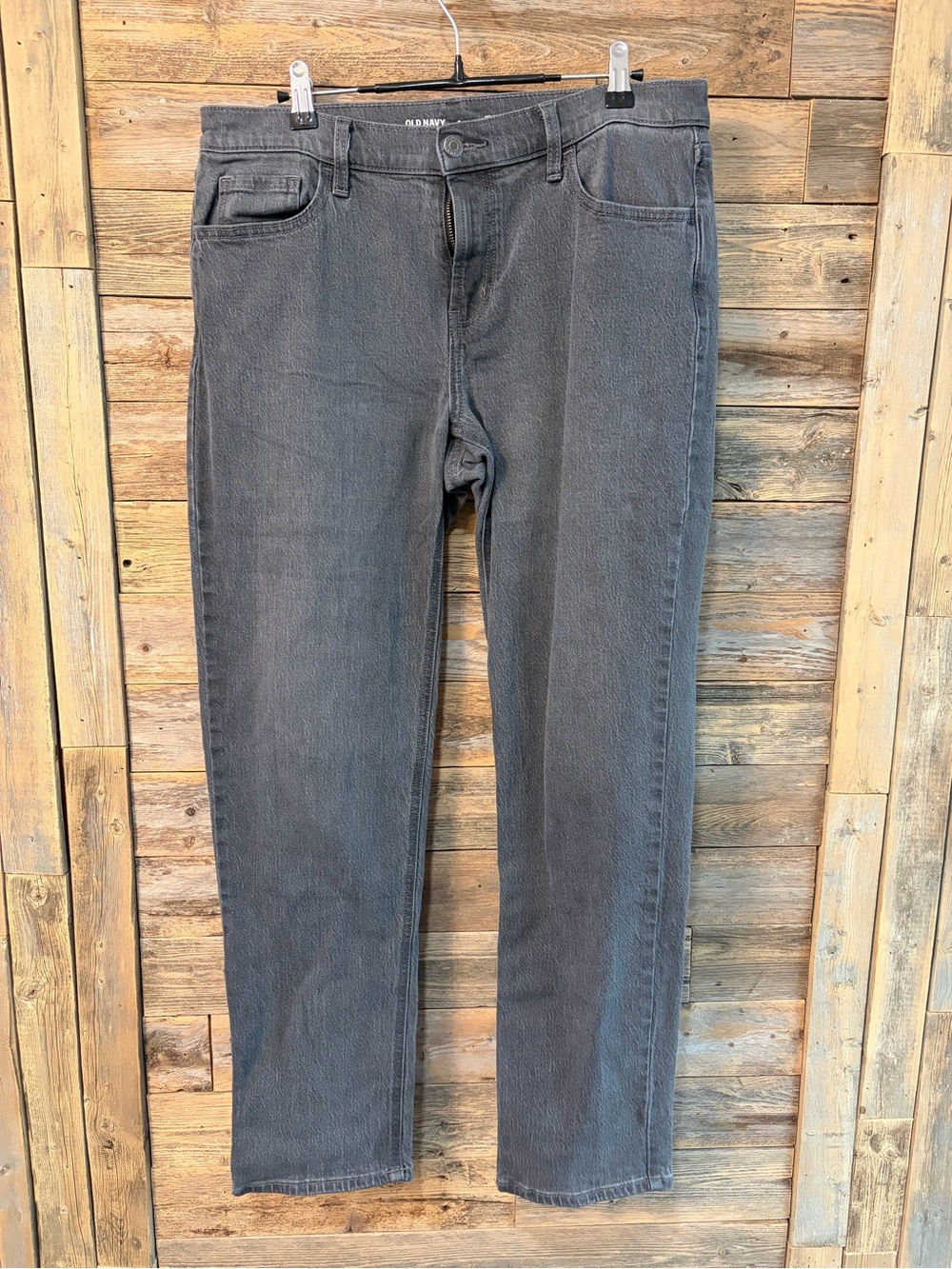 Old Navy women’s mid rise, wow boyfriend, gray jeans* - size 8